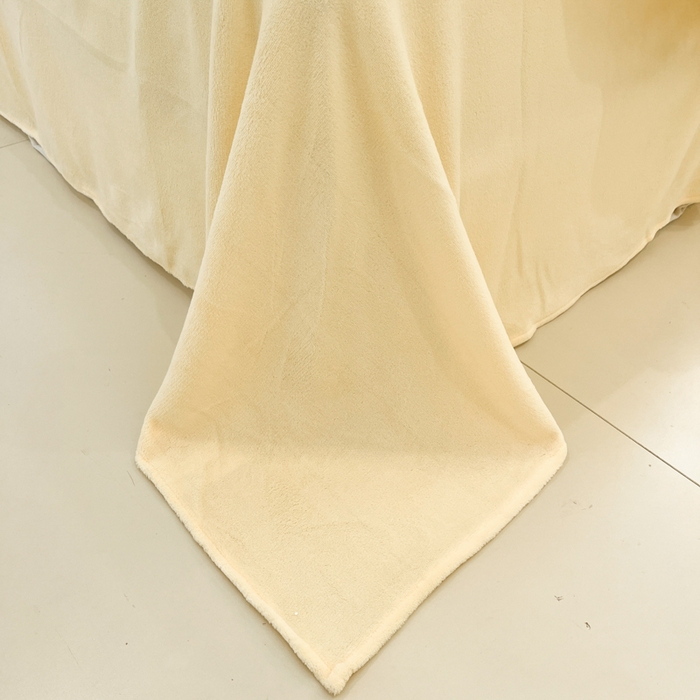 91家纺网 家纺一手货源 找家纺 金爱家 2025新品大版卡通平网数码印花加厚高克重牛奶绒皮卡丘系列四件套 绒小版-泡泡伊布