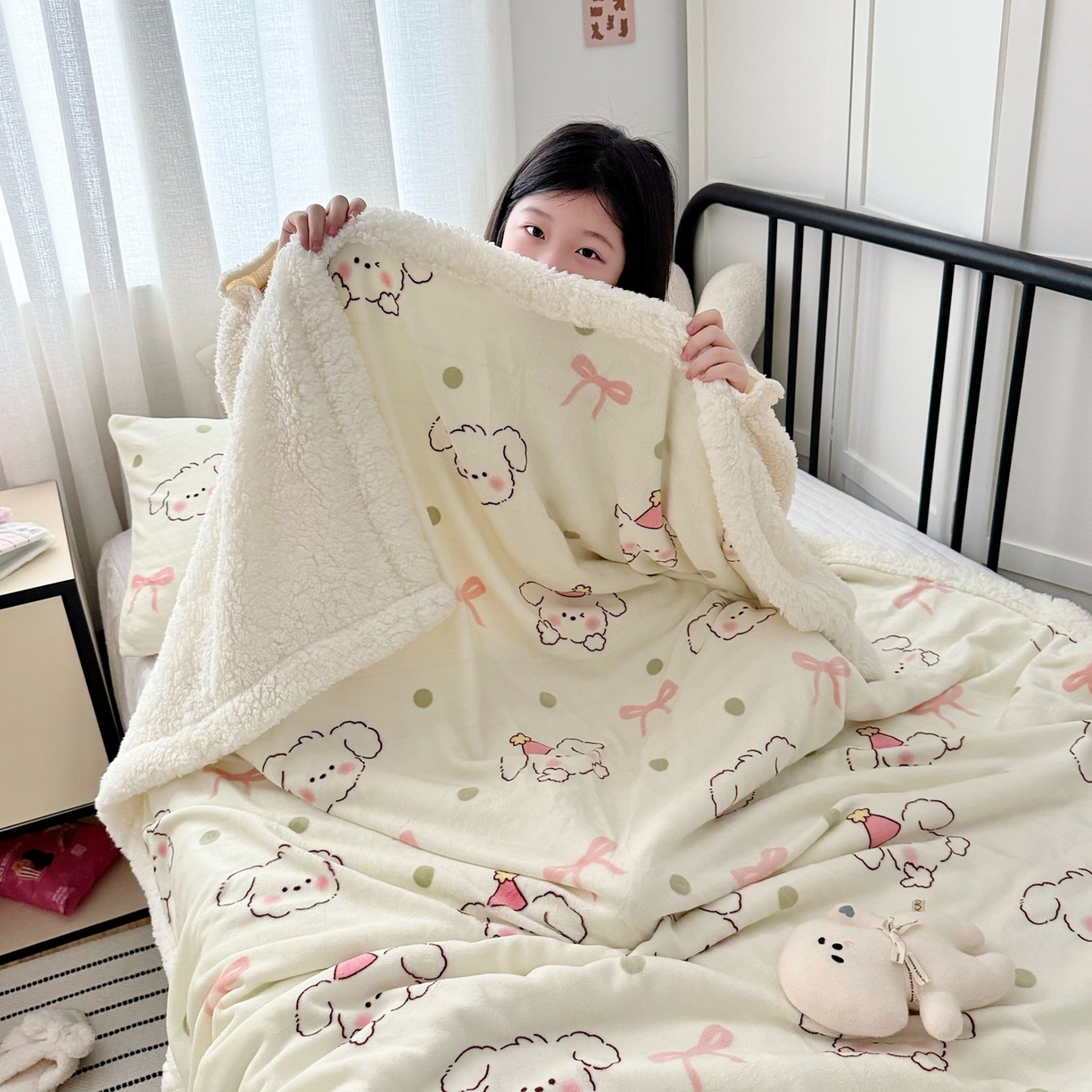 91家纺网 家纺一手货源 找家纺 航途席业 2025新款200g牛奶绒羊羔绒毛毯 线条小狗