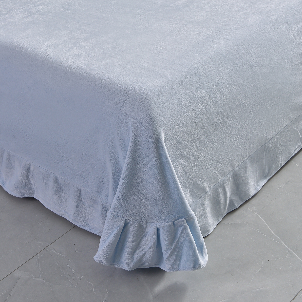 91家纺网 家纺一手货源 找家纺 苏迪网销供货 2025新款牛奶绒四件套A类高克重全消光雕花一字绣工艺款 银杏叶-湖小兰