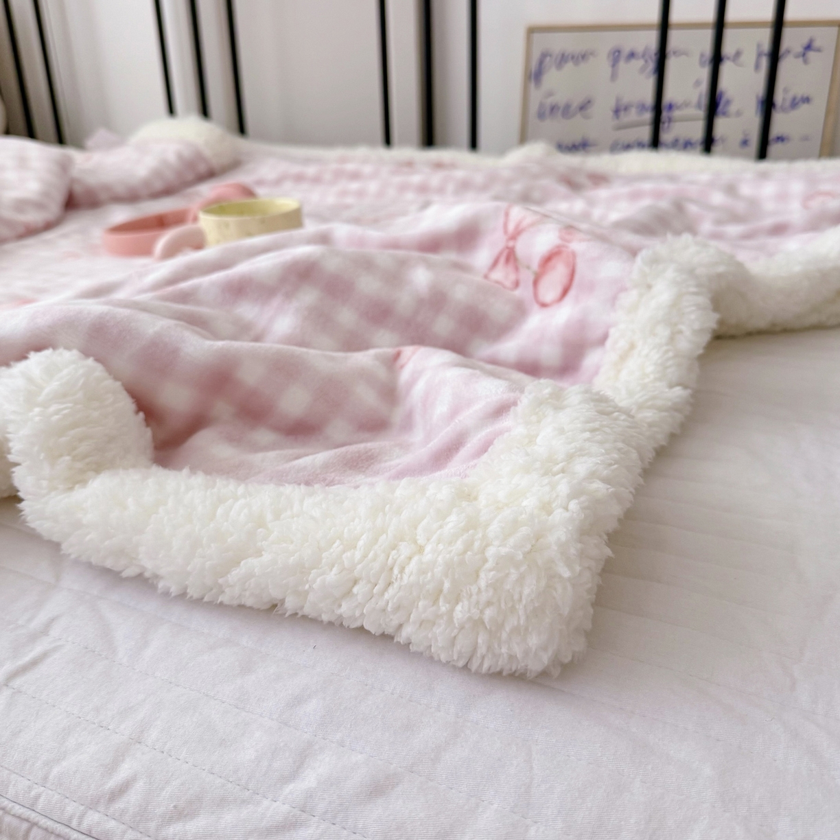 91家纺网 家纺一手货源 找家纺 航途席业 2025新款200g牛奶绒羊羔绒毛毯 小樱桃