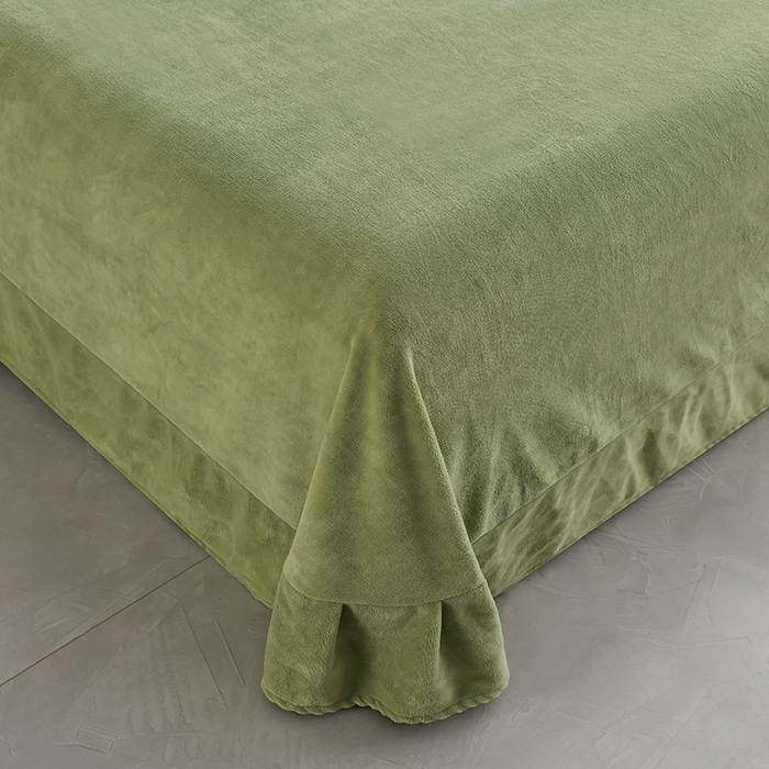 91家纺网 家纺一手货源 找家纺 苏迪网销供货 2025新款牛奶绒四件套A类高克重全消光雕花一字绣工艺款 芭蕉叶-豆绿