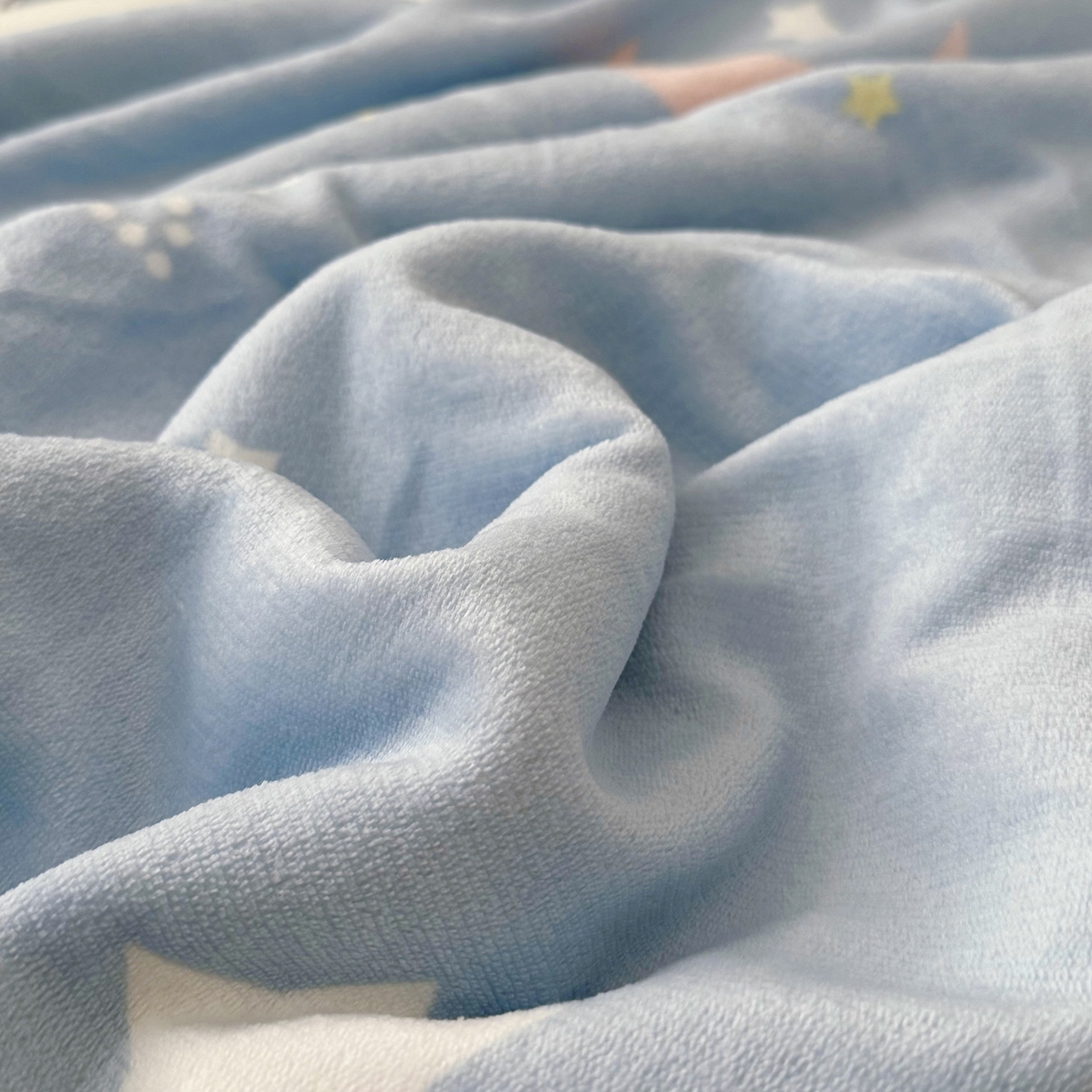 91家纺网 家纺一手货源 找家纺 航途席业 2025新款200g牛奶绒羊羔绒毛毯 星月蓝