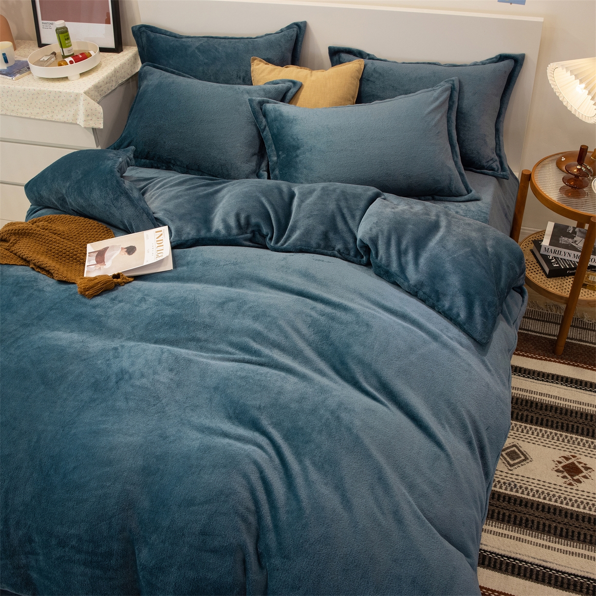 91家纺网 家纺一手货源 找家纺 兰紫橙家纺 2025新款双面绒纯色双拼牛奶绒四件套 雾蓝