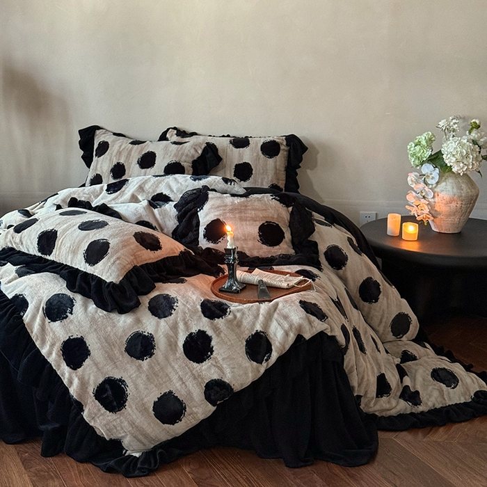 91家纺网 家纺一手货源 找家纺 （总）婳庭家居 2025新款雪貂绒牛奶绒花边款四件套