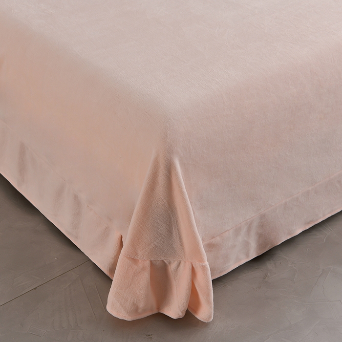 91家纺网 家纺一手货源 找家纺 苏迪网销供货 2025新款牛奶绒四件套A类高克重全消光雕花一字绣工艺款 芭蕉叶-粉玉