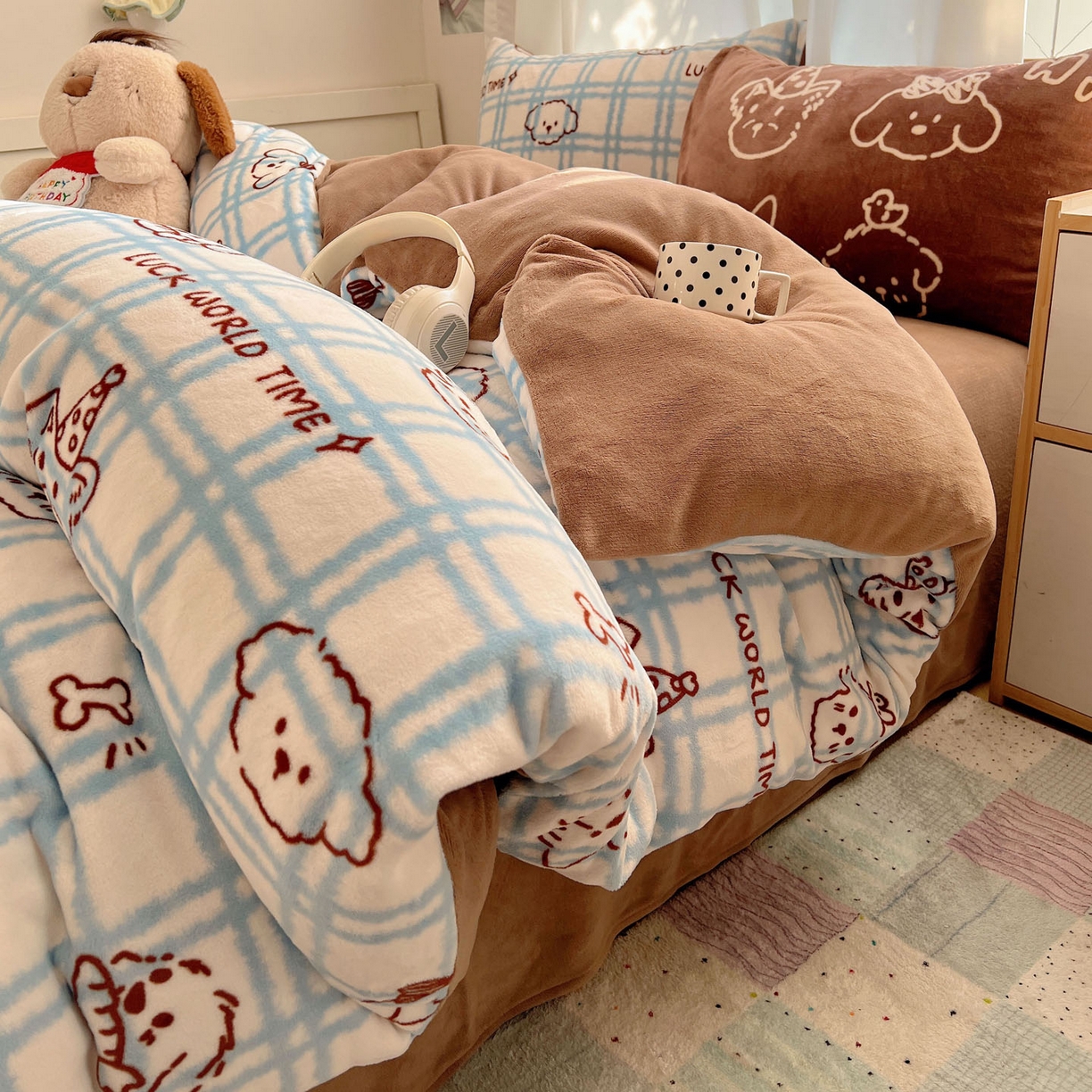 91家纺网 家纺一手货源 找家纺 （总）桃喜 2025新款A类200g牛奶绒（含导电丝）印花床单款四件套