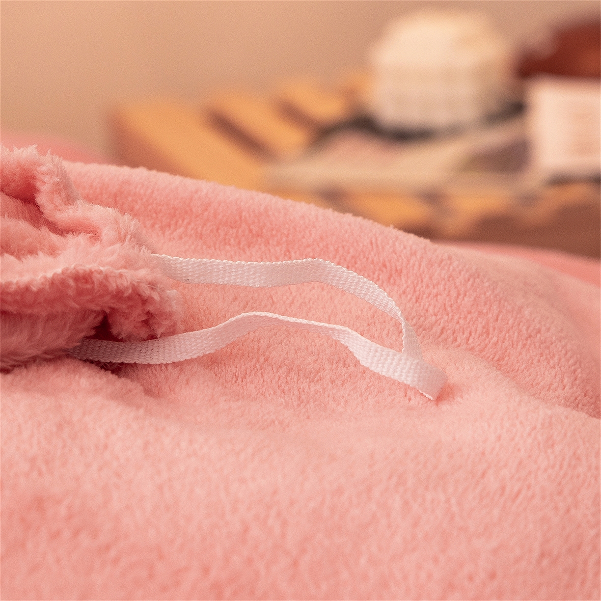 91家纺网 家纺一手货源 找家纺 兰紫橙家纺 2025新款双面绒纯色双拼牛奶绒四件套 玉色