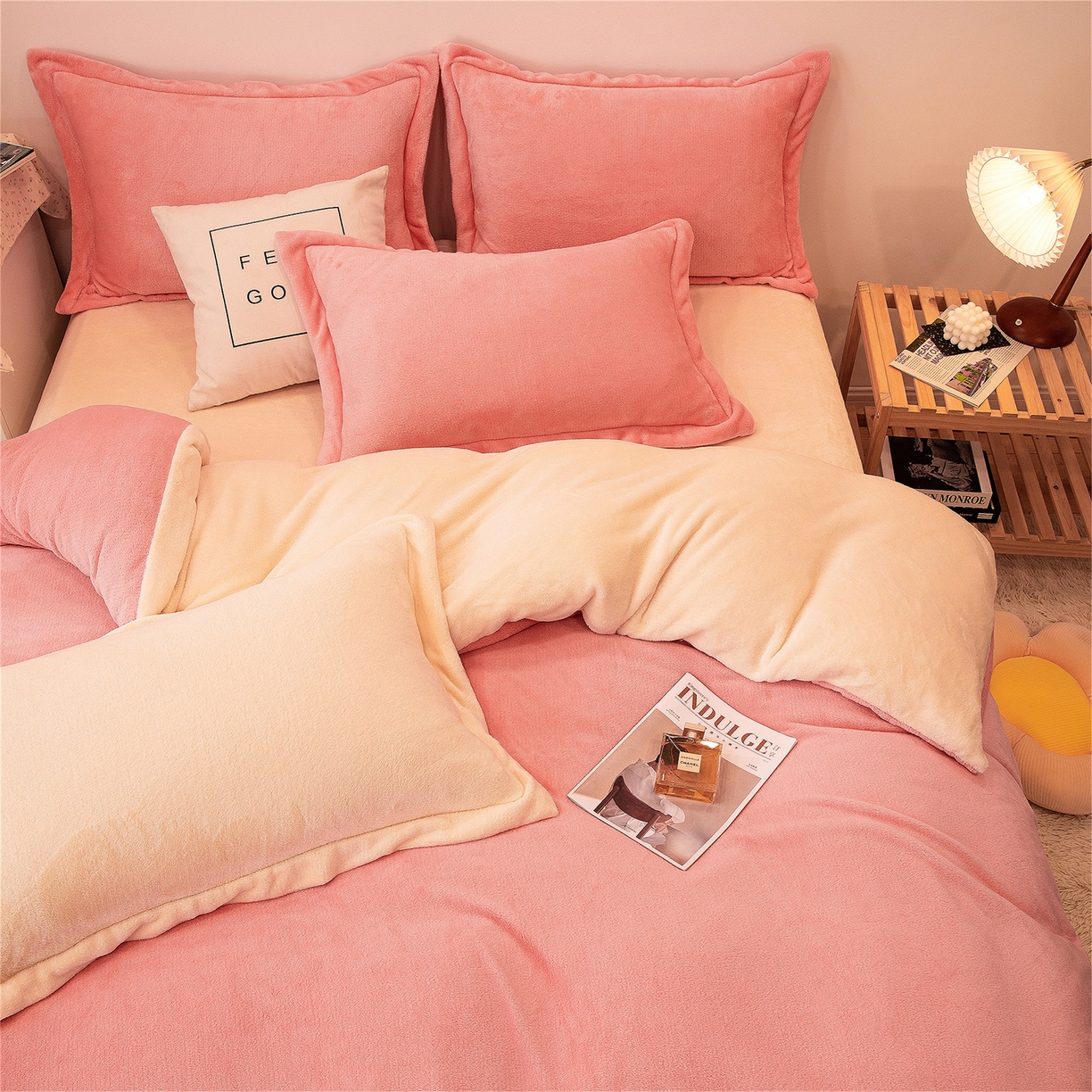 91家纺网 家纺一手货源 找家纺 兰紫橙家纺 2025新款双面绒纯色双拼牛奶绒四件套 玉色+米白