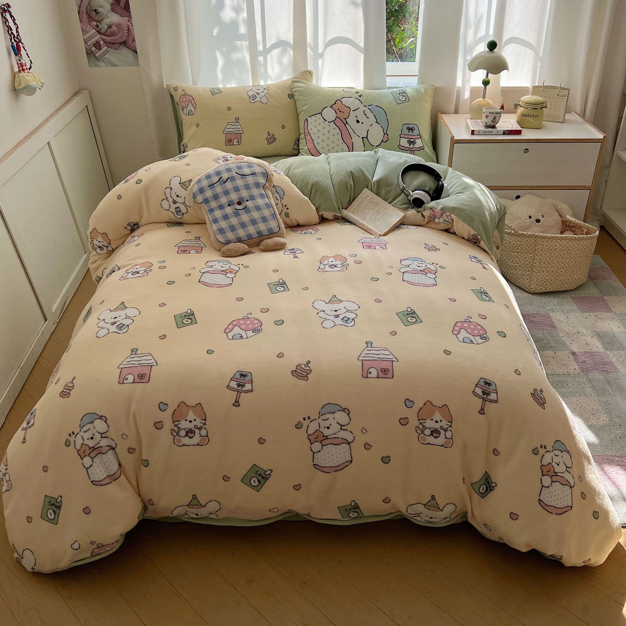 91家纺网 家纺一手货源 找家纺 桃喜 2025新款A类200g牛奶绒（含导电丝）印花床单款四件套 奶黄宠物派