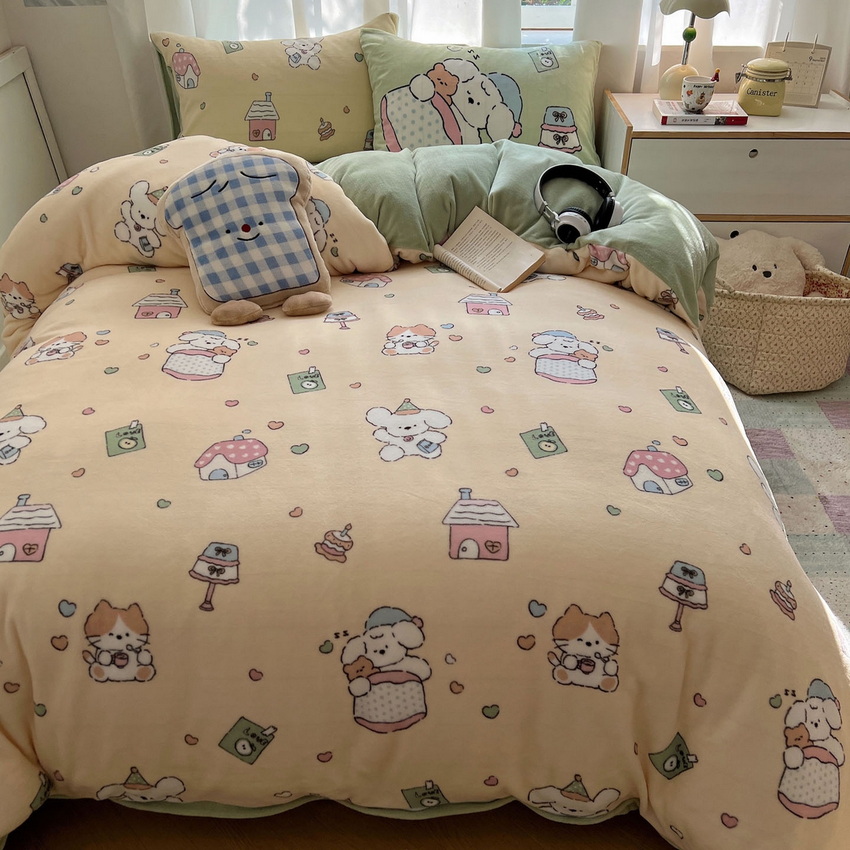 91家纺网 家纺一手货源 找家纺 桃喜 2025新款A类200g牛奶绒（含导电丝）印花床单款四件套 奶黄宠物派