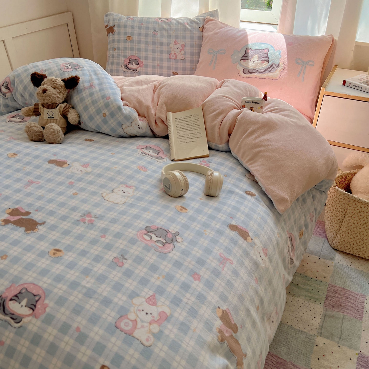 91家纺网 家纺一手货源 找家纺 桃喜 2025新款A类200g牛奶绒（含导电丝）印花床单款四件套 起司猫猫