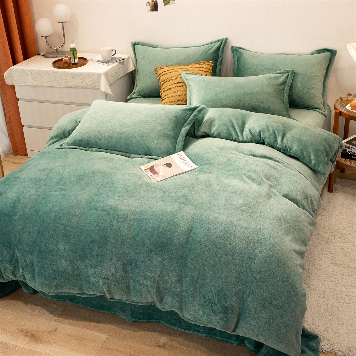 91家纺网 家纺一手货源 找家纺 兰紫橙家纺 2025新款双面绒纯色双拼牛奶绒四件套 竹青