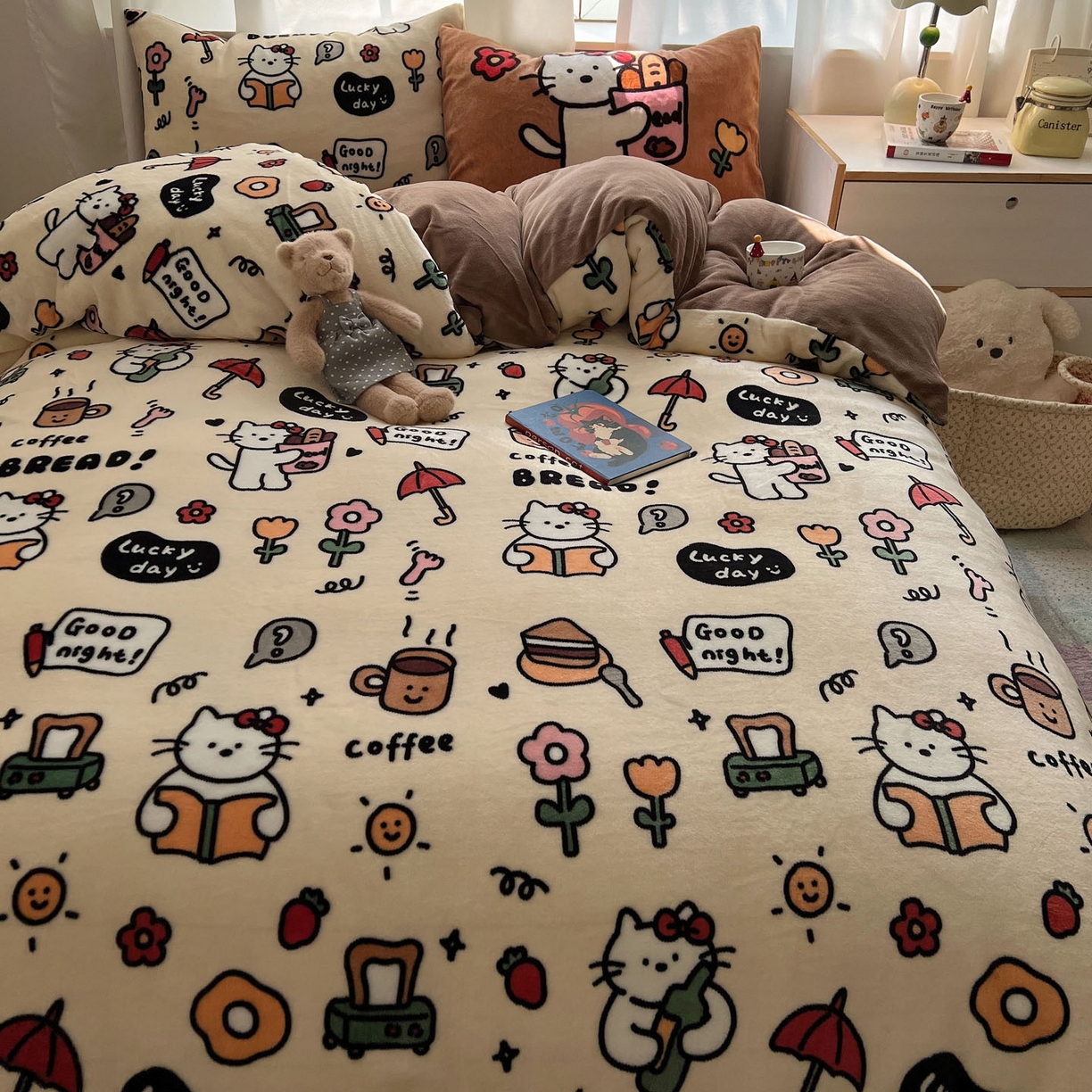 91家纺网 家纺一手货源 找家纺 桃喜 2025新款A类200g牛奶绒（含导电丝）印花床单款四件套 小猫笔记