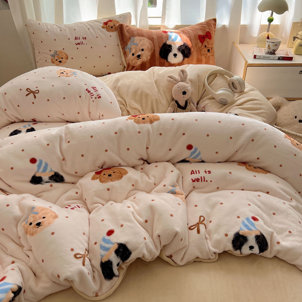 91家纺网 家纺一手货源 找家纺 桃喜 2025新款A类200g牛奶绒（含导电丝）印花床单款四件套 幸运狗狗