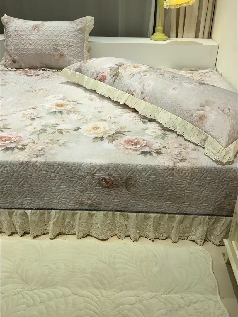 91家纺网 家纺一手货源 找家纺 冬然家纺 2025新款纯棉数码印花榻榻米床盖系列 国色天香