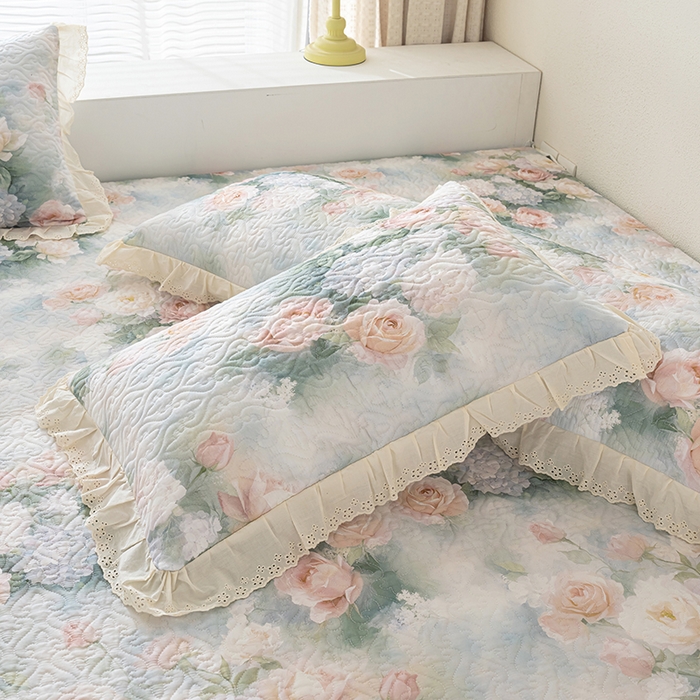 91家纺网 家纺一手货源 找家纺 冬然家纺 2025新款纯棉数码印花榻榻米床盖系列 梦幻花镜