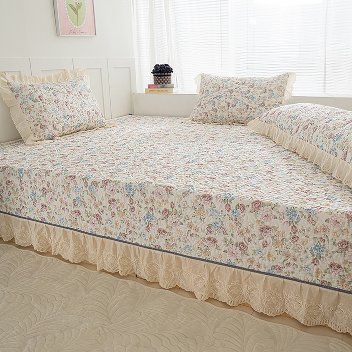 91家纺网 家纺一手货源 找家纺 冬然家纺 2025新款纯棉数码印花榻榻米床盖系列 田园花梦