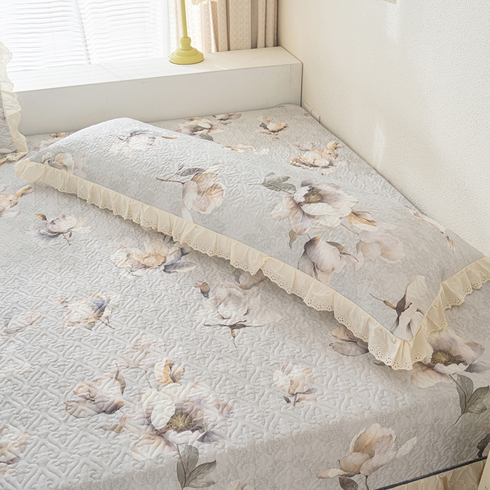 91家纺网 家纺一手货源 找家纺 冬然家纺 2025新款纯棉数码印花榻榻米床盖系列 玉兰花