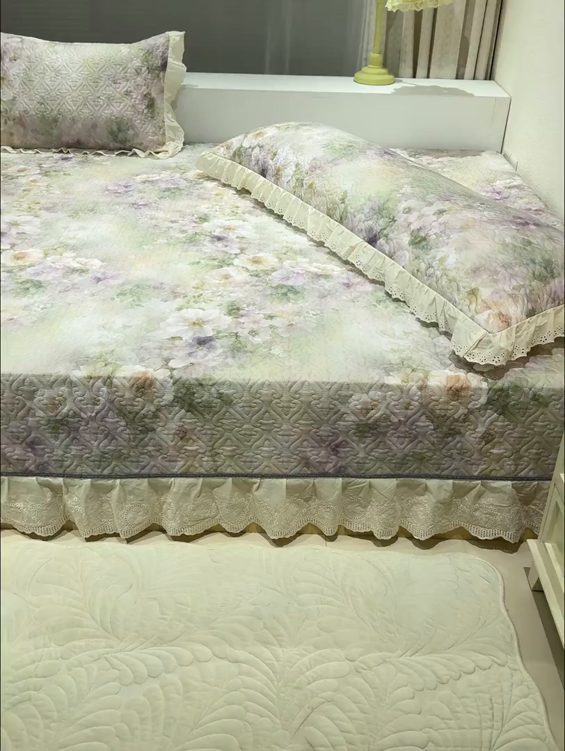 91家纺网 家纺一手货源 找家纺 冬然家纺 2025新款纯棉数码印花榻榻米床盖系列 珍爱花语