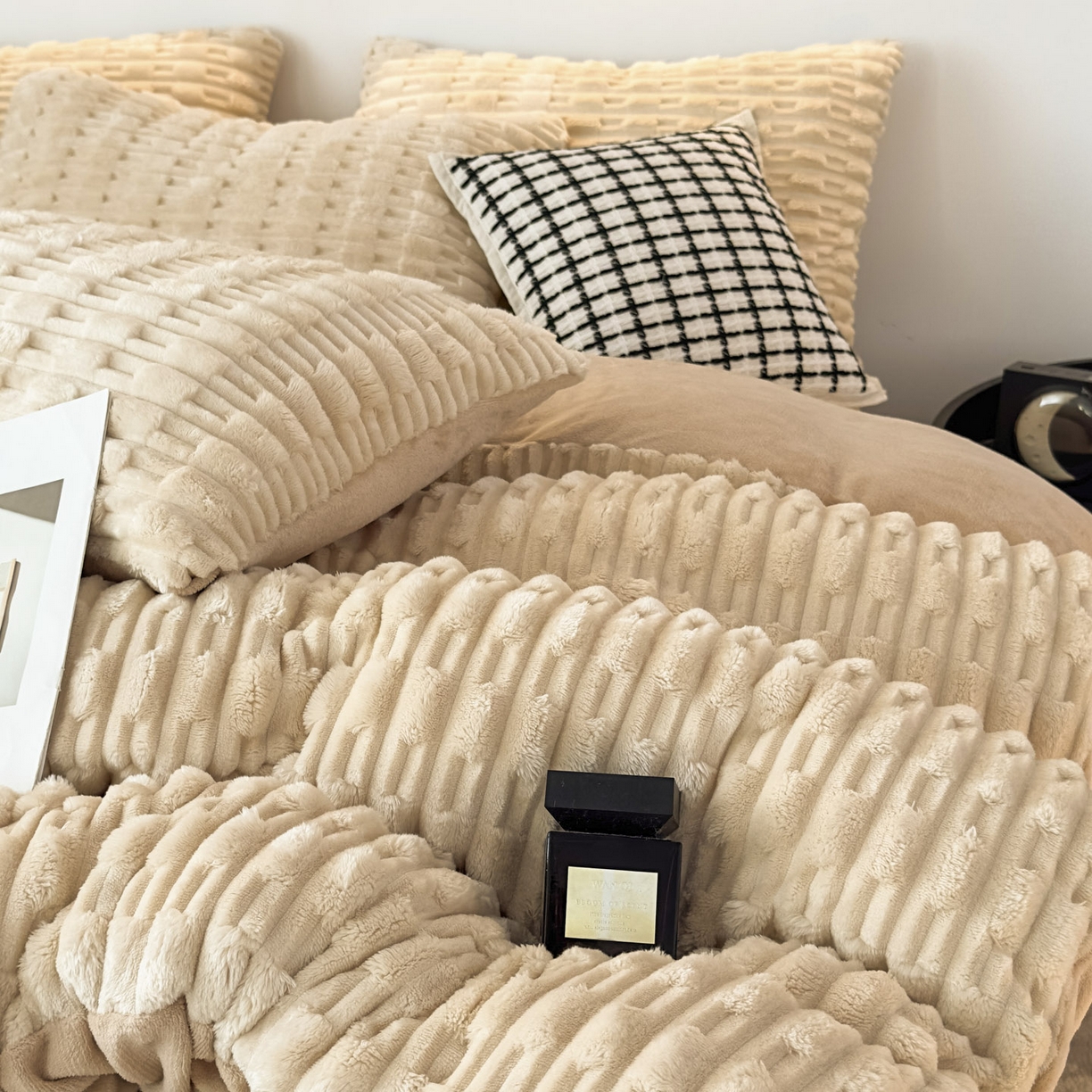 91家纺网 家纺一手货源 找家纺 （总）潮邦创意家居 2025冬季竹纹绒牛奶绒四件套-暖绒竹韵系列