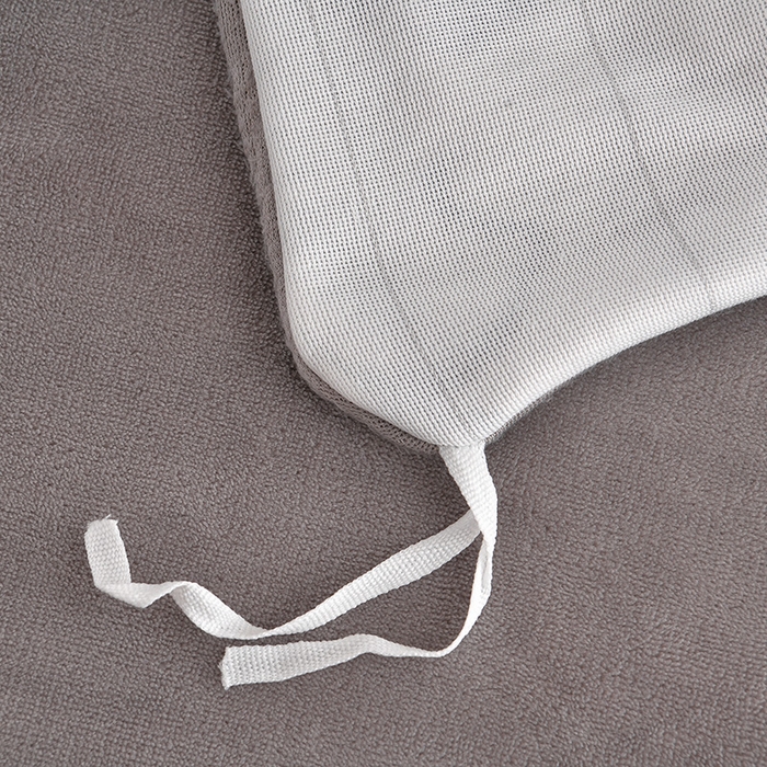 91家纺网 家纺一手货源 找家纺 德比尔斯 2025新款牛奶绒床裙四件套8-9斤法莱绒直播爆款日产2万套 蝶语灰