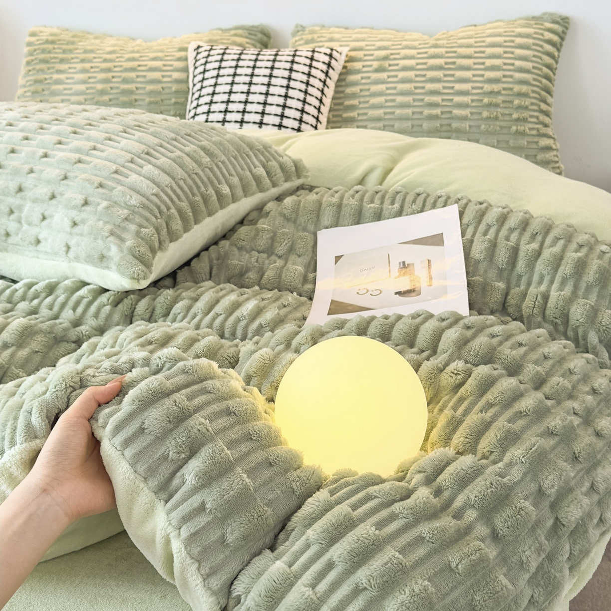 91家纺网 家纺一手货源 找家纺 潮邦创意家居 2025冬季竹纹绒牛奶绒四件套-暖绒竹韵系列 暖绒竹韵-艾绿