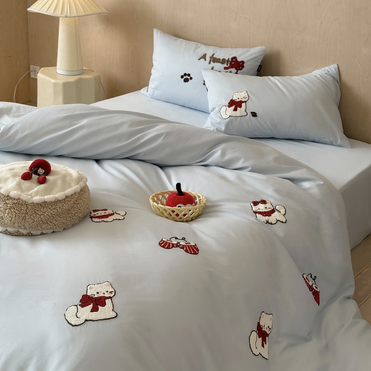 （总）鹿班家居 2025新款100S全棉纯棉磨毛毛巾绣四件套-甜豆小猫