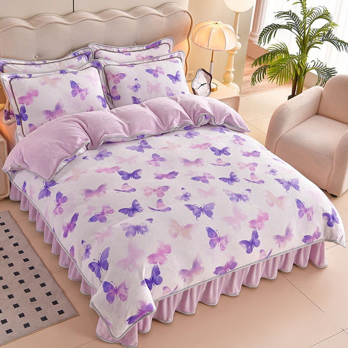 91家纺网 家纺一手货源 找家纺 德比尔斯 2025新款牛奶绒床裙四件套8-9斤法莱绒直播爆款日产2万套 紫蝴蝶