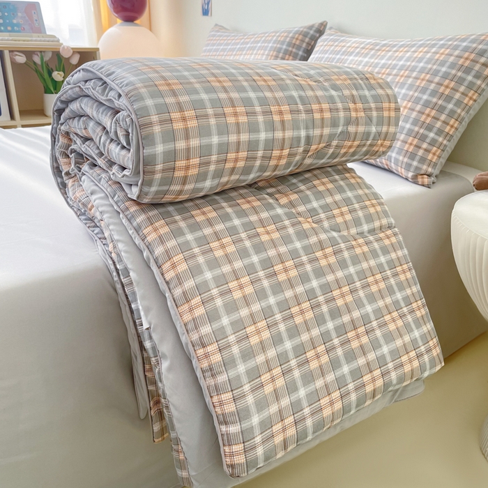 91家纺网 家纺一手货源 找家纺 （总）梵克保罗 2025新款水洗棉糯小棉夏被夏被四件套四季被春秋被单人学生双人被子被芯