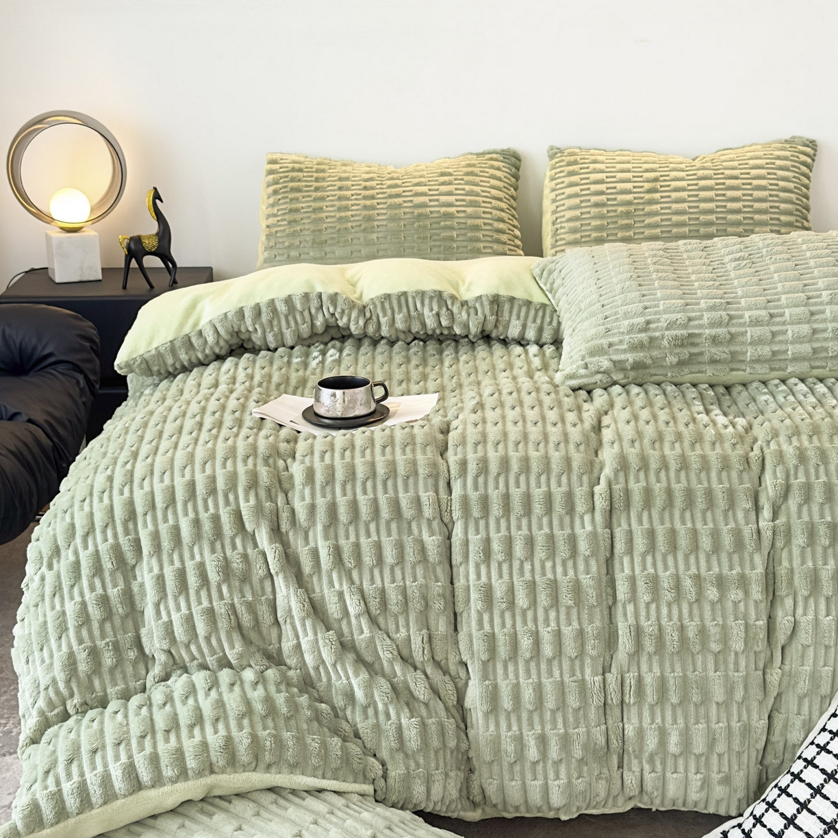 91家纺网 家纺一手货源 找家纺 潮邦创意家居 2025冬季竹纹绒牛奶绒四件套-暖绒竹韵系列 暖绒竹韵-艾绿