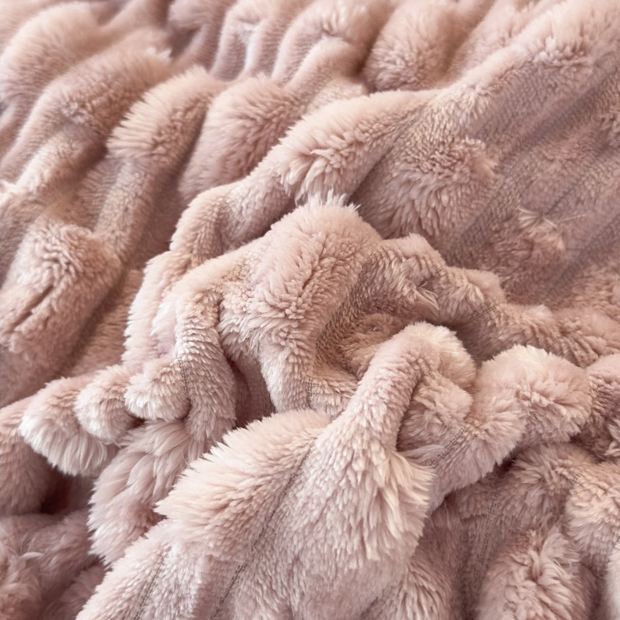 91家纺网 家纺一手货源 找家纺 潮邦创意家居 2025冬季竹纹绒牛奶绒四件套-暖绒竹韵系列 暖绒竹韵-清新粉