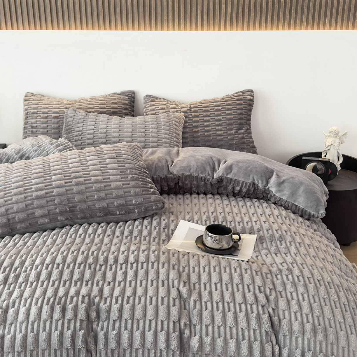 91家纺网 家纺一手货源 找家纺 潮邦创意家居 2025冬季竹纹绒牛奶绒四件套-暖绒竹韵系列 暖绒竹韵-椰灰