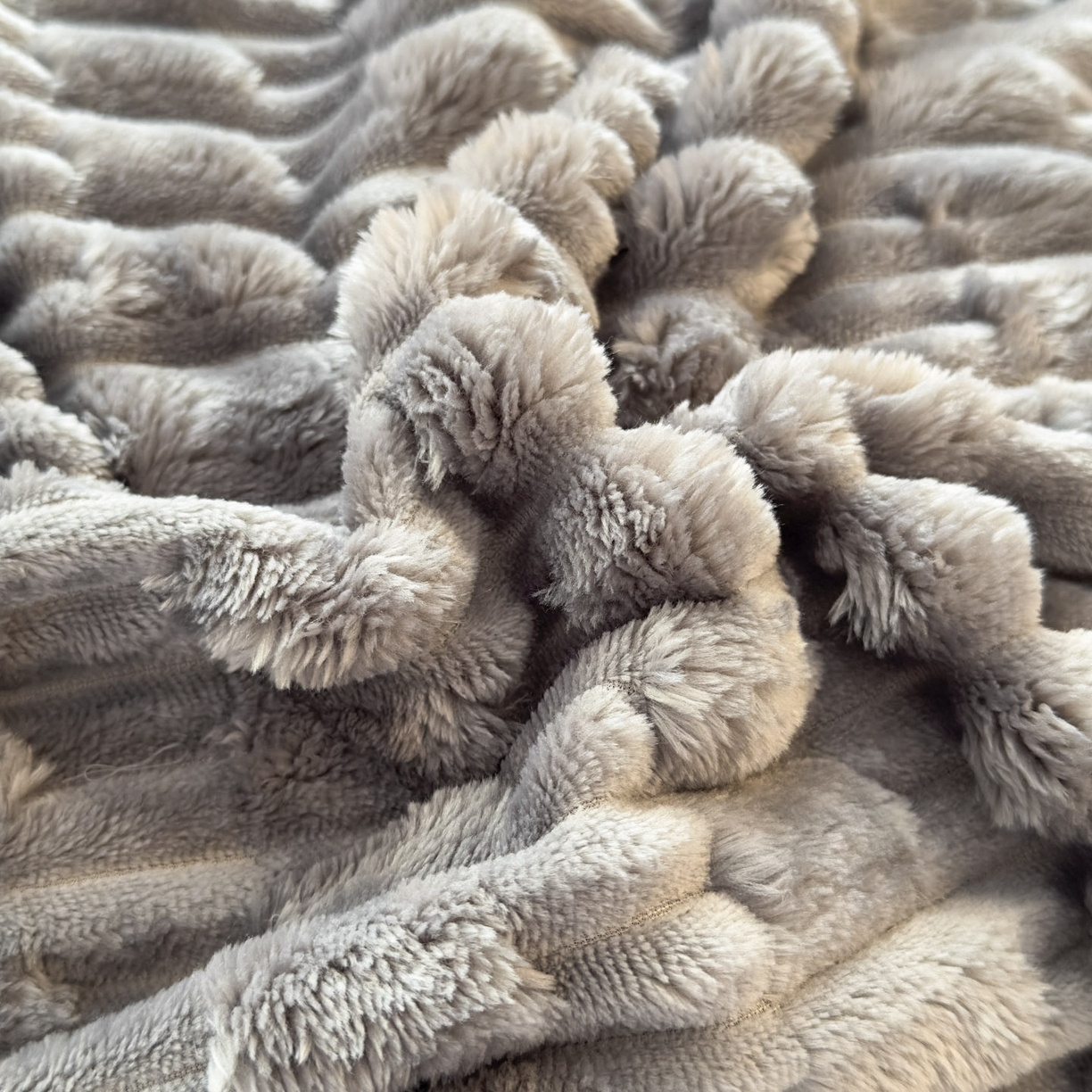 91家纺网 家纺一手货源 找家纺 潮邦创意家居 2025冬季竹纹绒牛奶绒四件套-暖绒竹韵系列 暖绒竹韵-椰灰