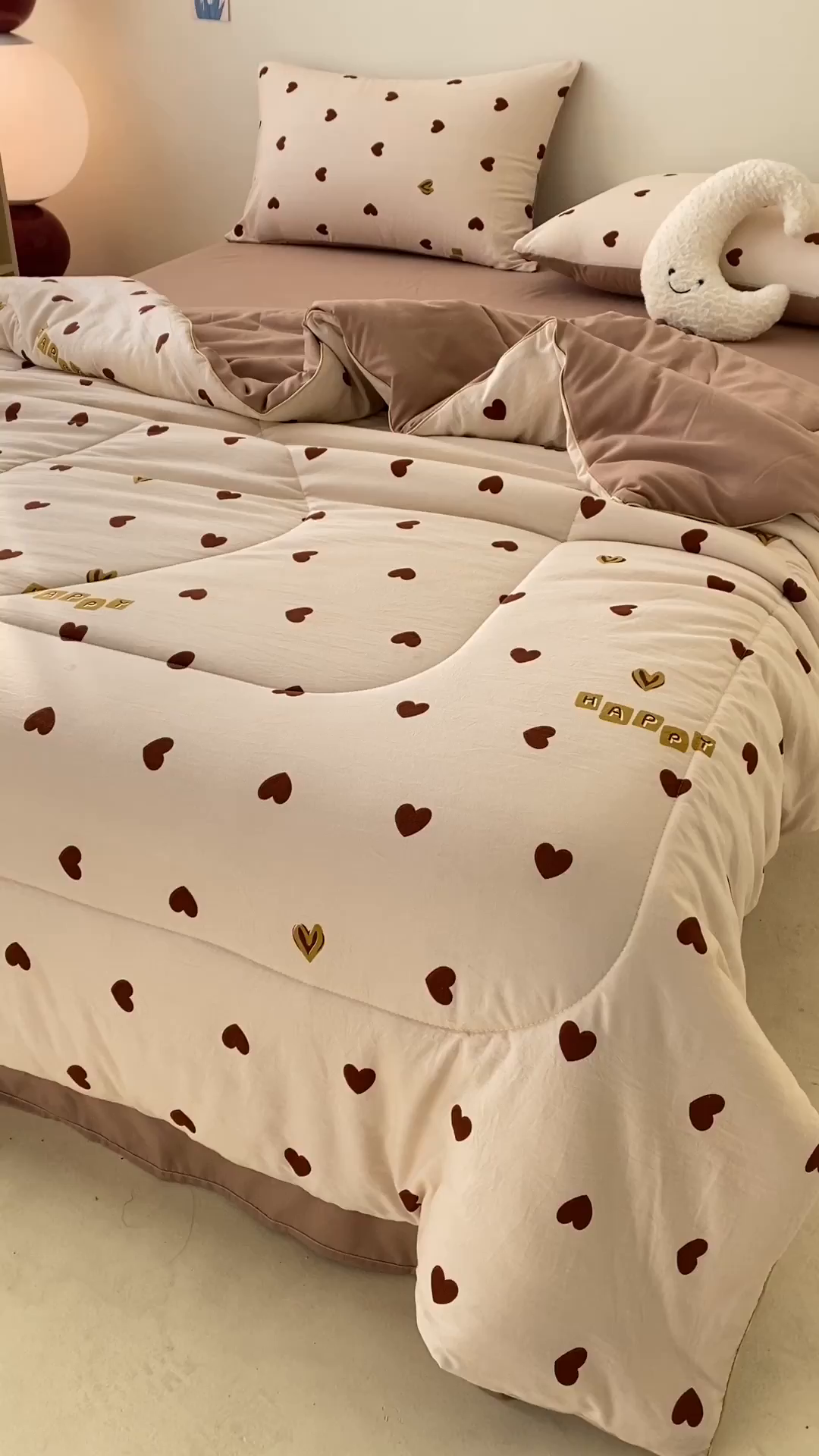91家纺网 家纺一手货源 找家纺 梵克保罗 2025新款水洗棉糯小棉夏被夏被四件套四季被春秋被单人学生双人被子被芯 爱心