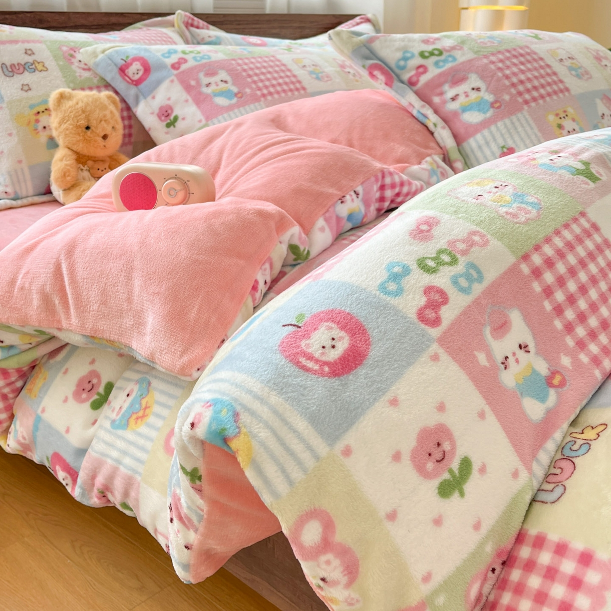 91家纺网 家纺一手货源 找家纺 （总）寻米 2025新款高克重加厚保暖牛奶绒四件套-第一批