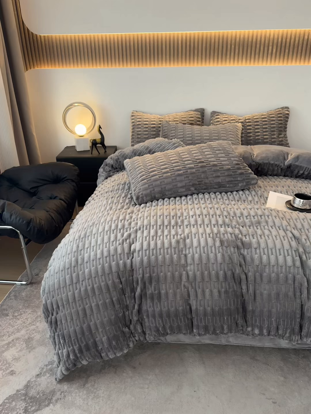 91家纺网 家纺一手货源 找家纺 潮邦创意家居 2025冬季竹纹绒牛奶绒四件套-暖绒竹韵系列 暖绒竹韵-椰灰