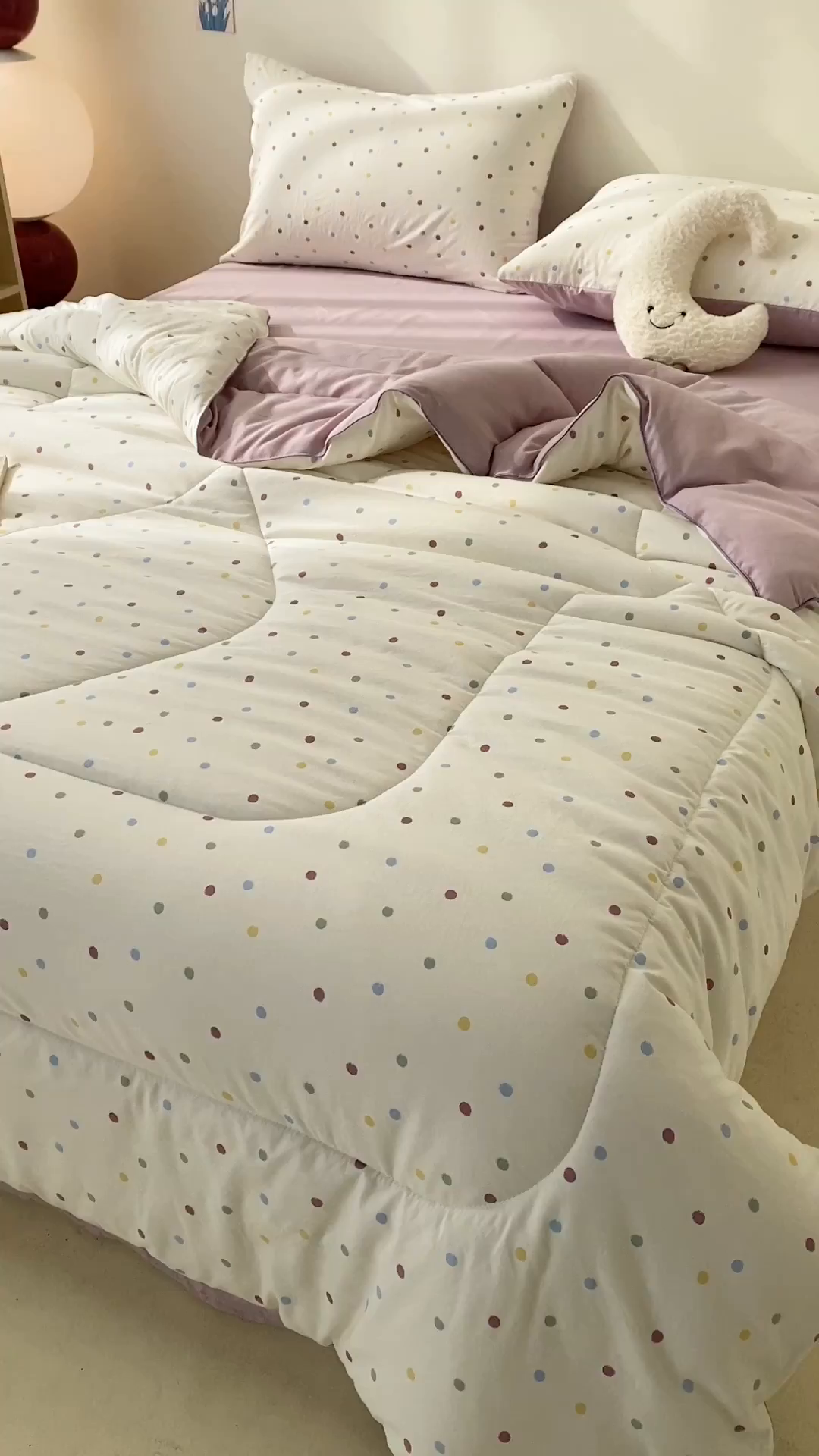 91家纺网 家纺一手货源 找家纺 梵克保罗 2025新款水洗棉糯小棉夏被夏被四件套四季被春秋被单人学生双人被子被芯 波点紫