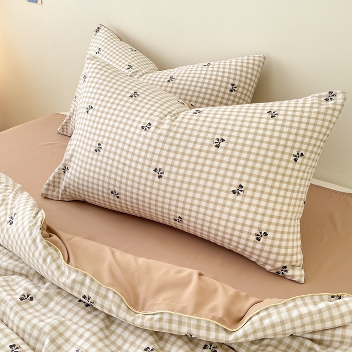 91家纺网 家纺一手货源 找家纺 梵克保罗 2025新款水洗棉糯小棉夏被夏被四件套四季被春秋被单人学生双人被子被芯 格子蝴蝶结