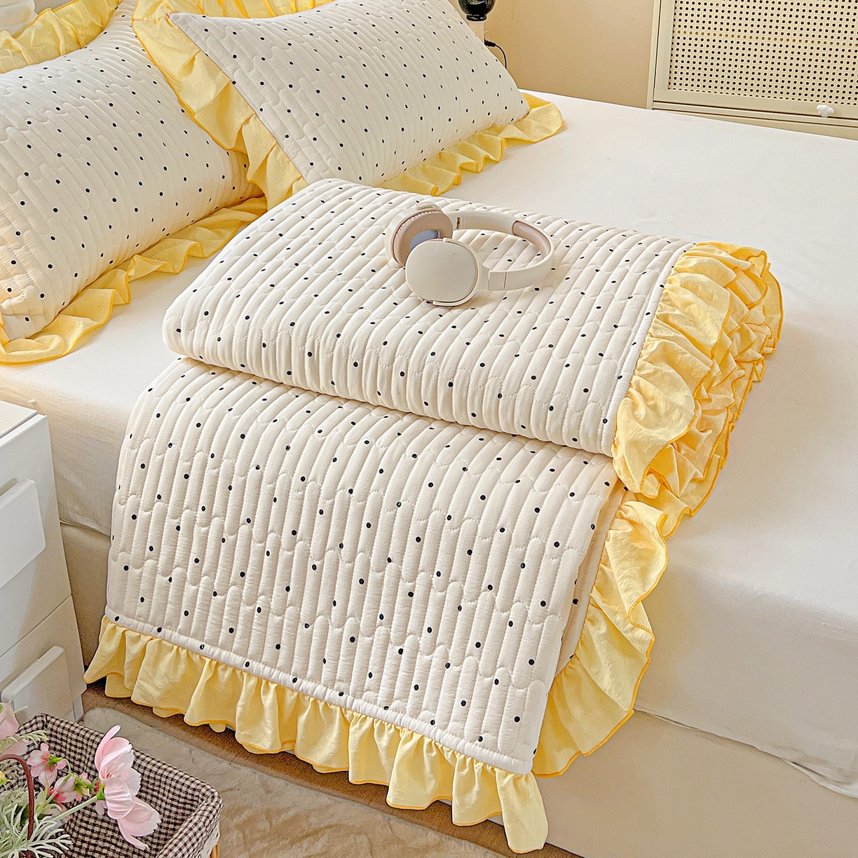 91家纺网 家纺一手货源 找家纺 水木坊 2025新款A有氧双层纱花边单床盖 床盖单件-提供买家秀 波点元素