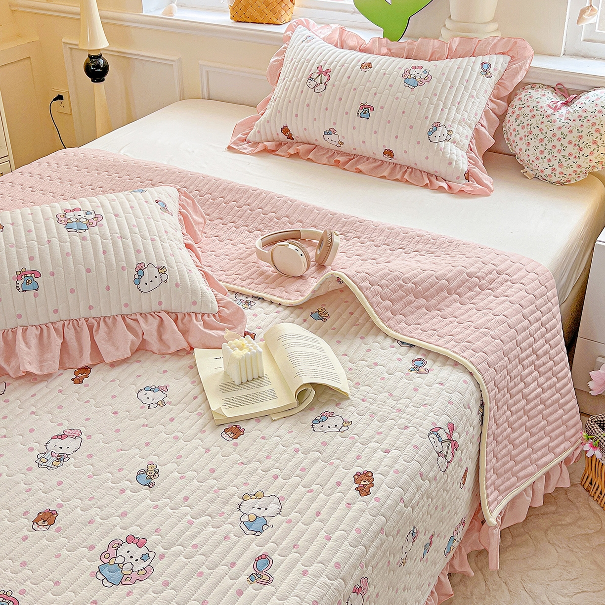 91家纺网 家纺一手货源 找家纺 水木坊 2025新款A有氧双层纱花边单床盖 床盖单件-提供买家秀 糕冷kt小猫