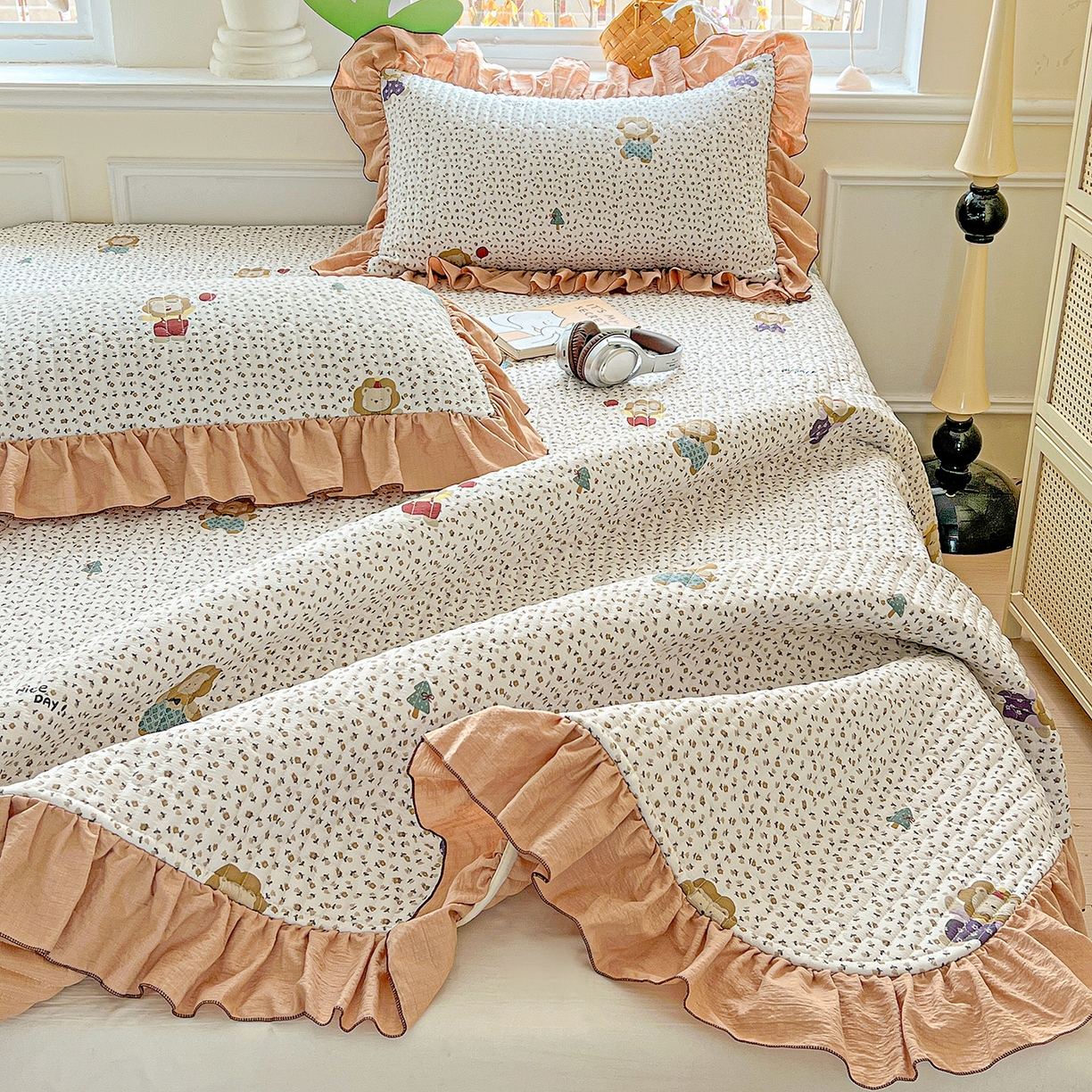 91家纺网 家纺一手货源 找家纺 水木坊 2025新款A有氧双层纱花边单床盖 床盖单件-提供买家秀 歪瑞狮子