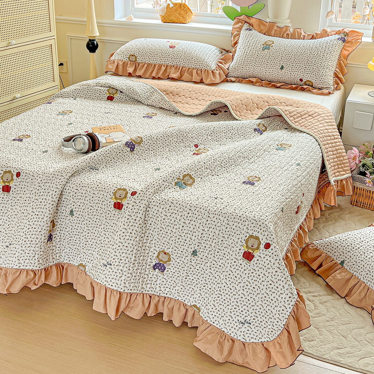 91家纺网 家纺一手货源 找家纺 水木坊 2025新款A有氧双层纱花边单床盖 床盖单件-提供买家秀 歪瑞狮子