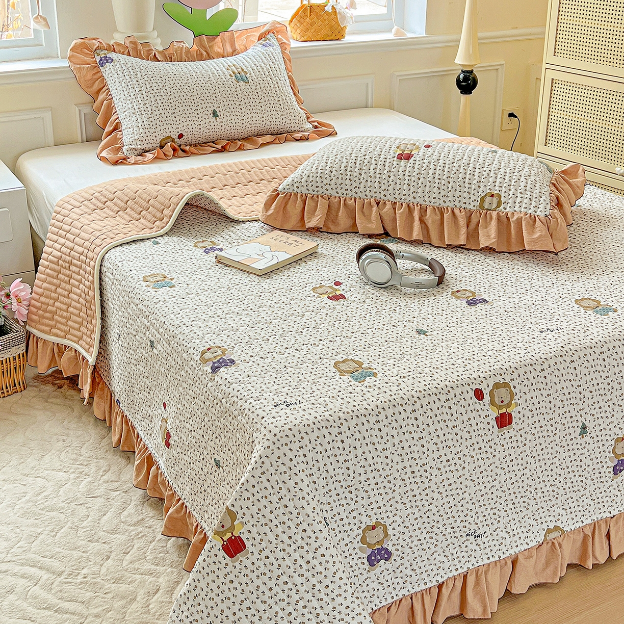 91家纺网 家纺一手货源 找家纺 水木坊 2025新款A有氧双层纱花边单床盖 床盖单件-提供买家秀 歪瑞狮子