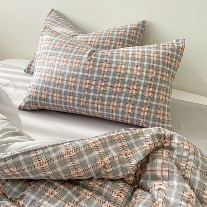 91家纺网 家纺一手货源 找家纺 梵克保罗 2025新款水洗棉糯小棉夏被夏被四件套四季被春秋被单人学生双人被子被芯 简约格纹