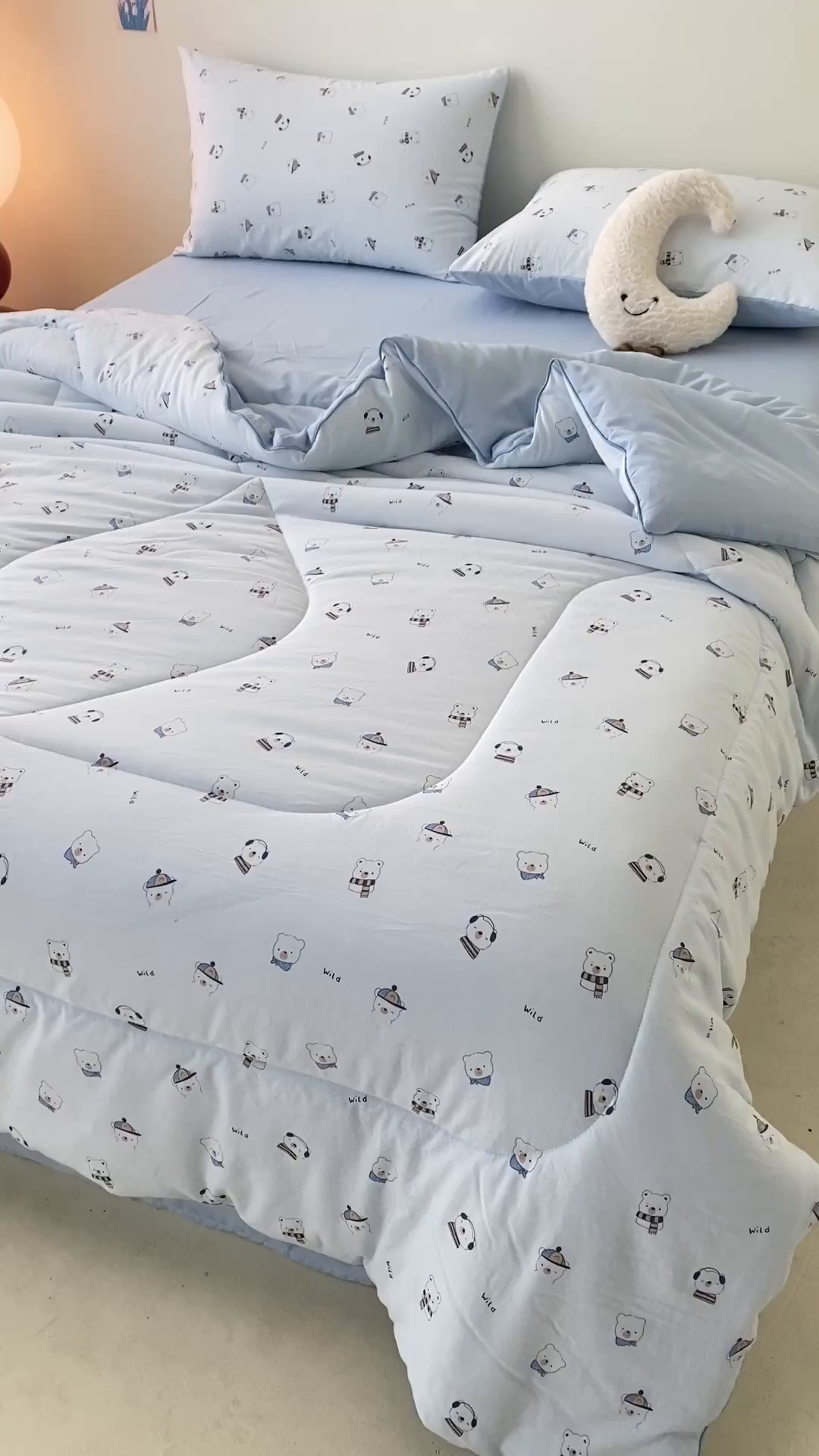 91家纺网 家纺一手货源 找家纺 梵克保罗 2025新款水洗棉糯小棉夏被夏被四件套四季被春秋被单人学生双人被子被芯 蓝色小熊