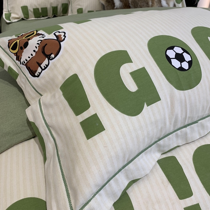 91家纺网 家纺一手货源 找家纺 莱豫家纺 2025新款全棉100%纯棉加厚磨毛四件套 字母狗狗