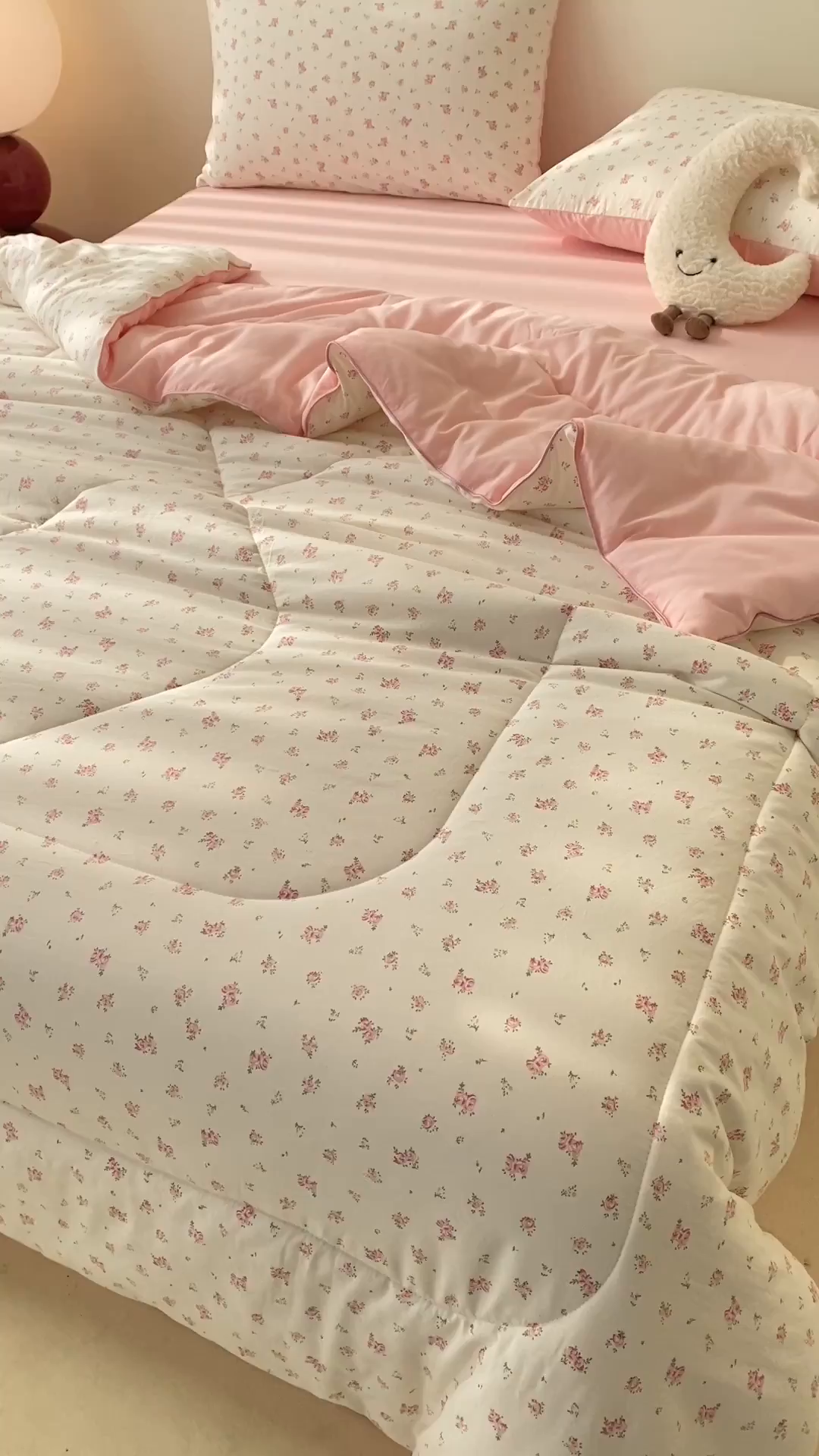 91家纺网 家纺一手货源 找家纺 梵克保罗 2025新款水洗棉糯小棉夏被夏被四件套四季被春秋被单人学生双人被子被芯 田园小花粉