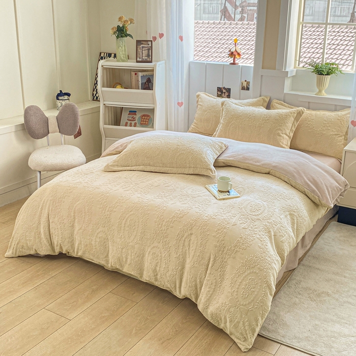 91家纺网 家纺一手货源 找家纺 卓越家纺 2025新款加厚保暖牛奶绒四件套 鹅暖黄