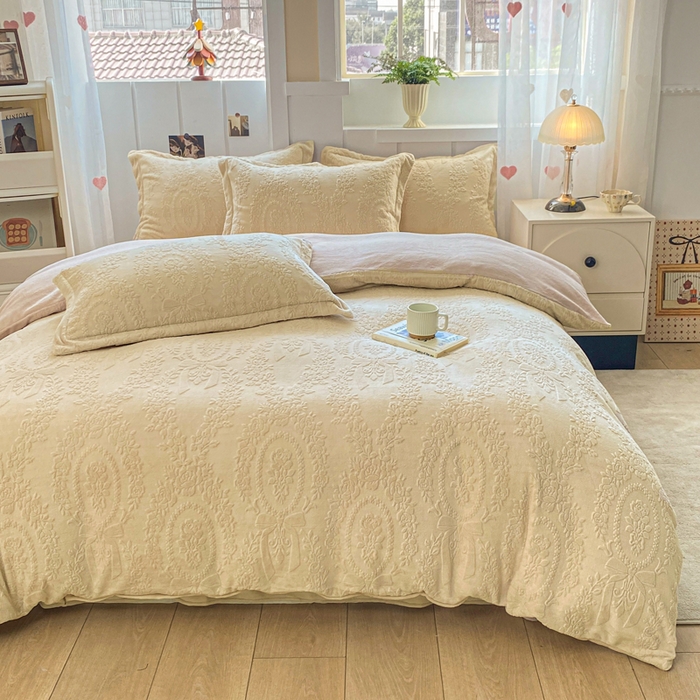 91家纺网 家纺一手货源 找家纺 卓越家纺 2025新款加厚保暖牛奶绒四件套 鹅暖黄