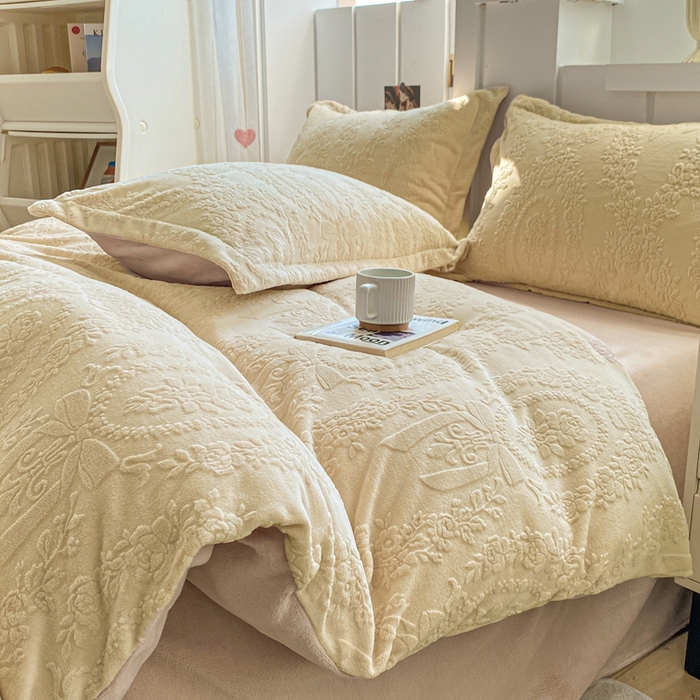 91家纺网 家纺一手货源 找家纺 卓越家纺 2025新款加厚保暖牛奶绒四件套 鹅暖黄